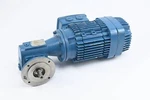 Mannesmann Demag Engine (KBA71B6) Inc S040-B5-13-1/. Fixed Price $690.66.