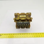 Siemens 4EP4000-6CB Transformer 50HZ T40/B. Fixed Price $103.35.