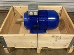 Brand New Siemens D-90441 Electric Motor 1LE10031CA690XB4-Z UD2308 400V 3550RPM. Fixed Price $699.99.