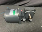 Oriental Motor 4RK25RA-10LB-E1 100V 50/60HZ. Fixed Price $99.99.