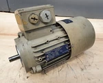Siemens Mot. 1LA7073-6AA12-Z. Fixed Price $352.43.