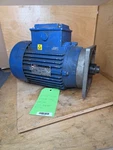 Smem Motor 80A4 3PH .75 Hp 0.55 Kw 1450RPM 220/380V Hz Frame B - Used. Fixed Price $65.00.
